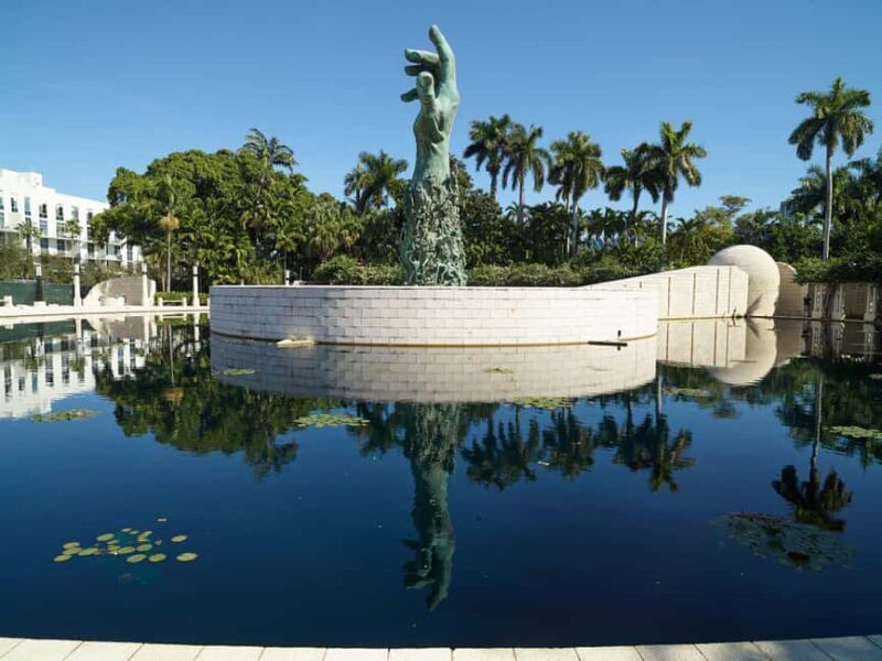 Miami Beach: Guided Tour with Expert Local Guide - Authentic Experiences and Insider Tips