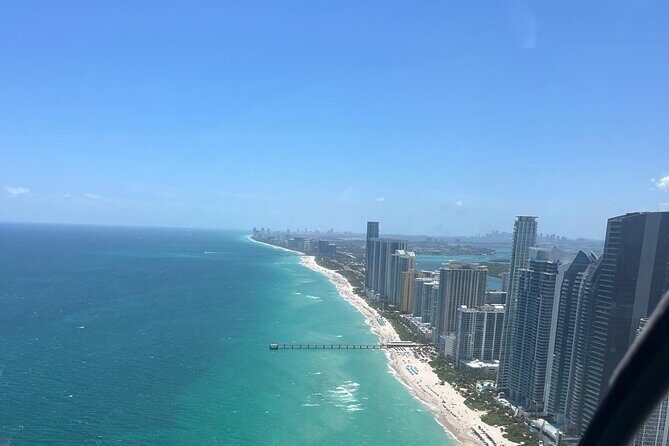 Miami Beach Helicopter Tour - What It’s Like to Fly with Hollywood Helicopters