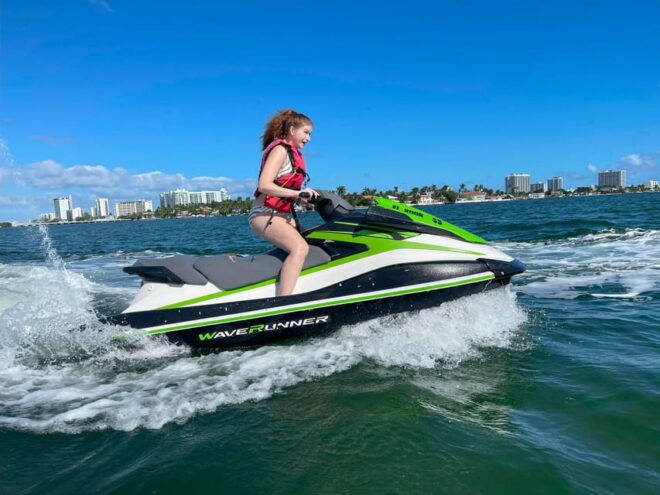 Miami Beach Jet Ski Rentals 1 Ski for 1 Person 60 Min - What to Bring
