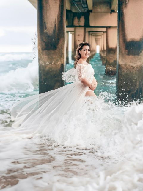 Miami Beach: Maternity Photoshoot - Live Tour Guides and Accessibility