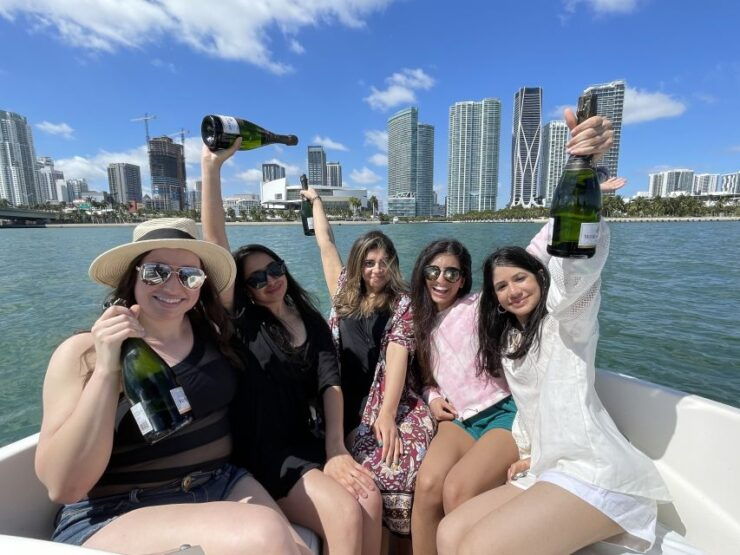 Miami Beach: Private Boat Tour Rental Charter - Description of the Charter