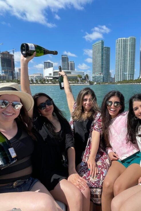 Miami Beach: Private Boat Tour With Captain and Champagne - Good To Know