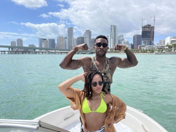 Miami Beach: Private Boat Tour With Captain and Champagne - Important Policies