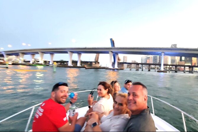 Miami Beach Private Yacht Rental - Meeting and Pickup Information
