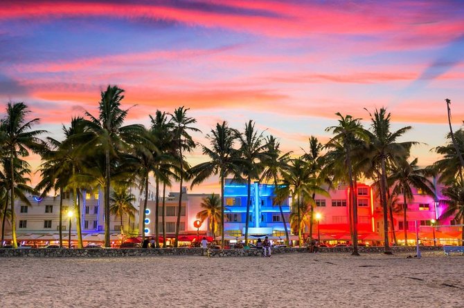 Miami Beach Scavenger Hunt: Miami Beach Colors & Culture - Key Locations to Explore