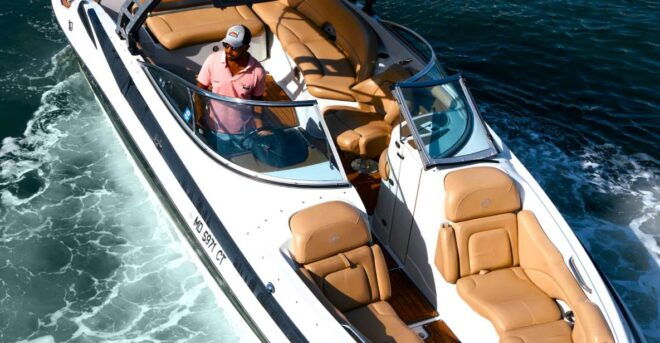 Miami Beach: Spectacular Sandbar & Skyline Boat Tour - Tour Highlights