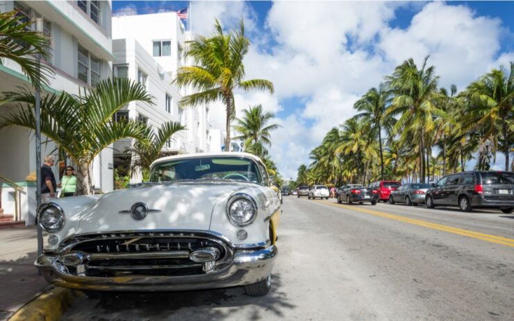 Miami Beach: Versace City Exploration Game - Activity Details