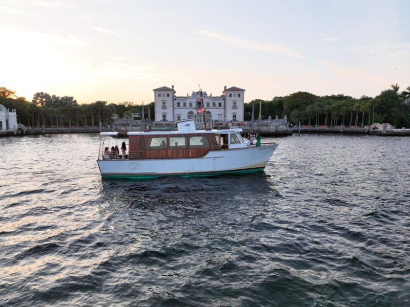 Miami Beach: Vizcaya Sunset Cruise Includes Food and Drink - An Overview of the Experience
