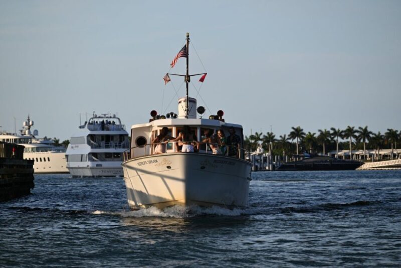 Miami Beach: Vizcaya Sunset Cruise Includes Food and Drink - Practical Details: Making the Most of Your Tour