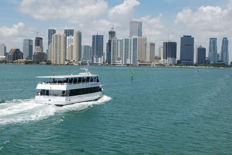 Miami Biscayne Bay 1.5-Hour Sightseeing Cruise - What to know before you board