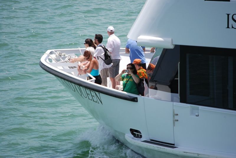 Miami Biscayne Bay 1.5-Hour Sightseeing Cruise - A bay tour that makes Miami’s scale clear