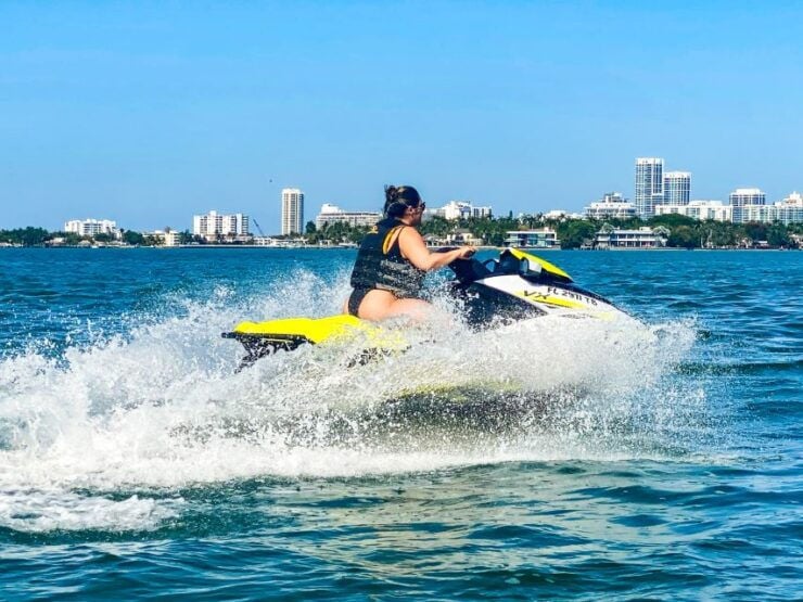 Miami: Biscayne Bay 1-hour Jet Skiing and Pontoon Boat Ride - Activity Details