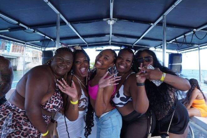 Miami: Boat Party With Live DJ, Unlimited Drinks, and Food - Full Description