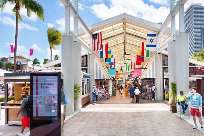 Miami Boat Tour - Discover Biscayne Bay & Celebrity Island Homes [90Min] - Common Questions