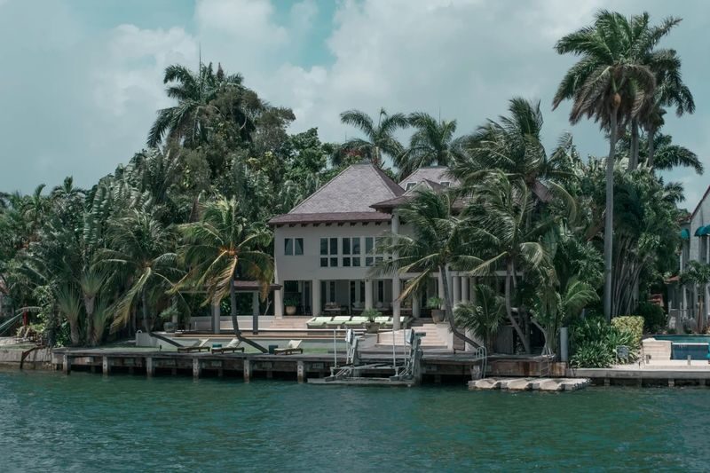 Miami: Bus & Boat Ultimate Sightseeing Combo Tour - A quick way to connect Miami’s neighborhoods and bay