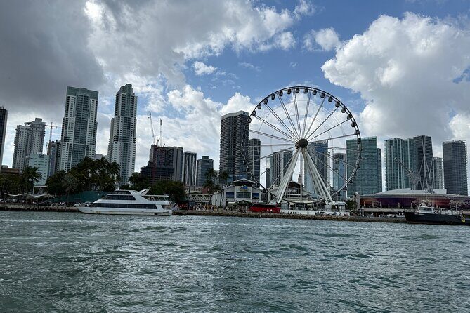 Miami: Bus transfer from Miami to Miami - The Experience: What You Can Expect