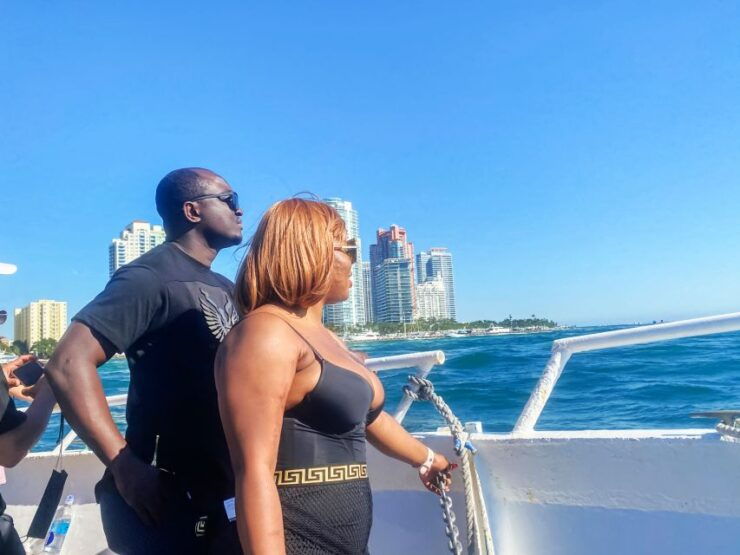 Miami: City Cruise to Millionaire's Homes & Venetian Islands - Highlights and Itinerary