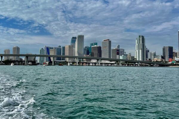 Miami: Explore Iconic Sights on a 90-Minute Cruise - The Sum Up