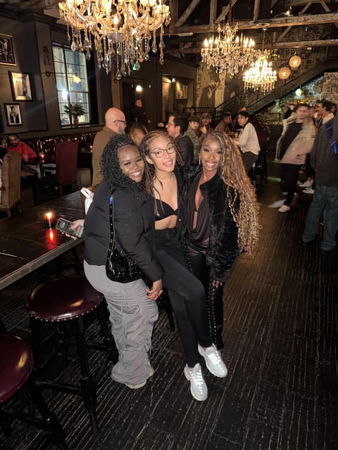 Miami: Guided Bar Crawl With Drinks Discounts and Club Entry - Meeting Location