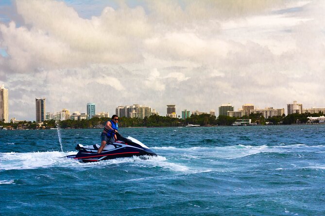 Miami Jetski Rental on Biscayne Bay for 60 Mins - Pricing and Booking Details
