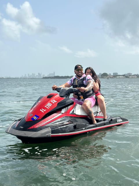 Miami: Jetski Tour in Miamis Beautiful Waters - Cruise at Your Own Pace