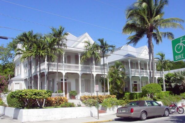 Miami: Key West Snorkeling Day Trip With Open Bar - Leisure Time in Key West