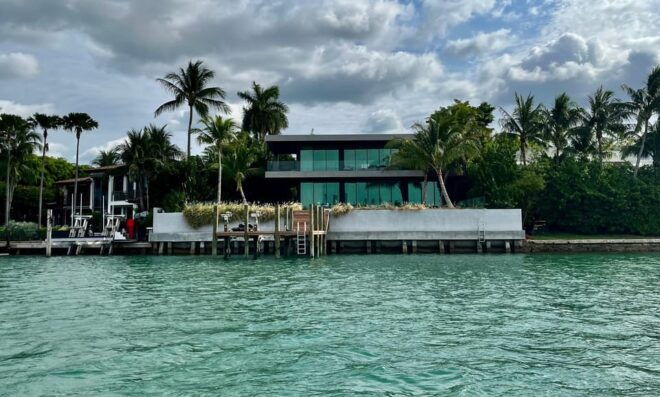 Miami: Luxury Mansions & Celebrity Homes Boat Tour - Starting Location and Route