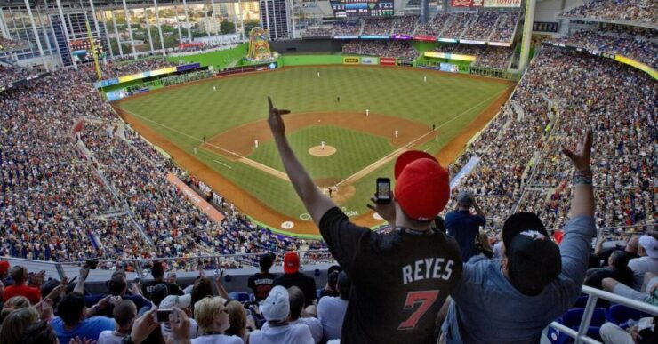 Miami: Miami Marlins Baseball Game Ticket at Loandepot Park - Ticket Details