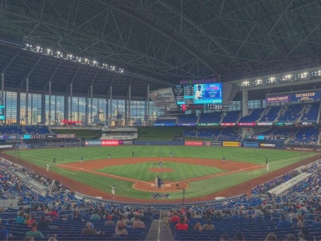 Miami: Miami Marlins Baseball Game Ticket at Loandepot Park - Includes