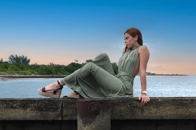 Miami Model Style Photoshoot with a Pro Model Photographer - FAQ