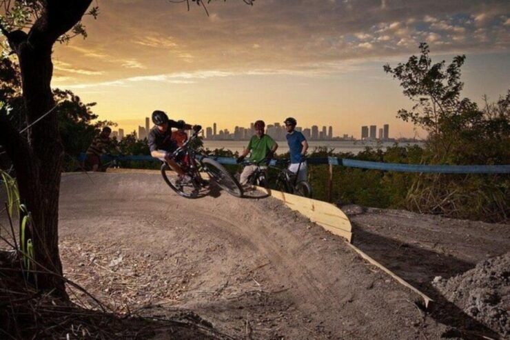 Miami: Mountain Bike Rental on Virginia Key Trails - Activity Details