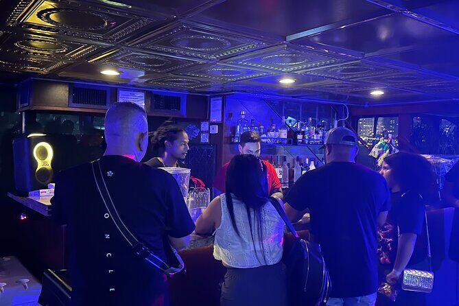 Miami New Years Nightclub Boat Party on Biscayne Bay & Cash Bar - The Sum Up: Who Should Book This Cruise?