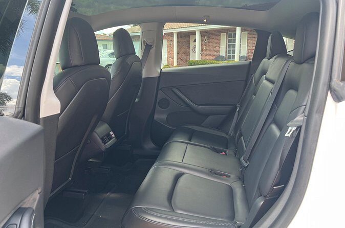 Miami or Fort Lauderdale Airport Pick Up or Drop Off - Who Will Appreciate This Service?