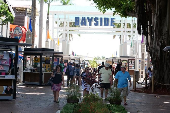 Miami Panoramic Sightseeing Tour in English, French or Spanish - English, French, and Spanish Options