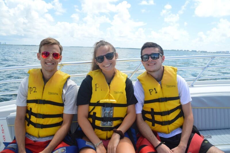 Miami: Parasailing Adventure with optional Photo Package - FAQs