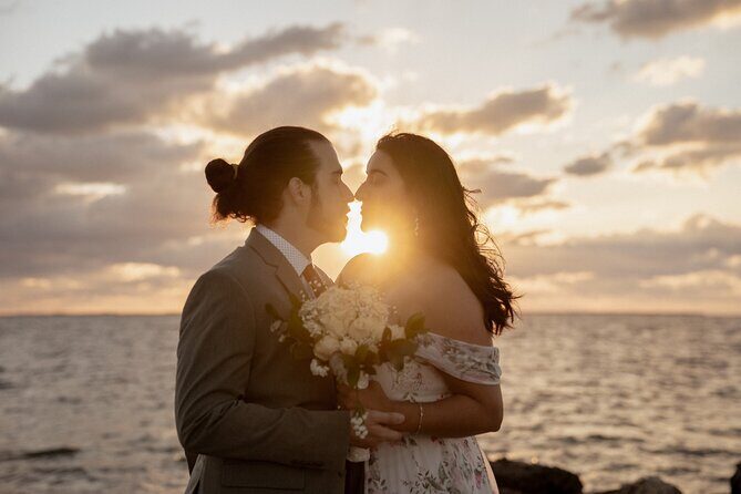 Miami Photographer Private shoot Sunrise & Sunset in Miami Beach - FAQ