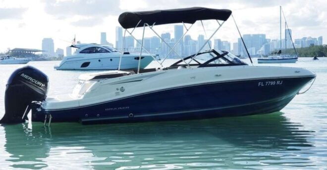 Miami: Private 21-Foot Boat Rental for up to 7 People - Full Description