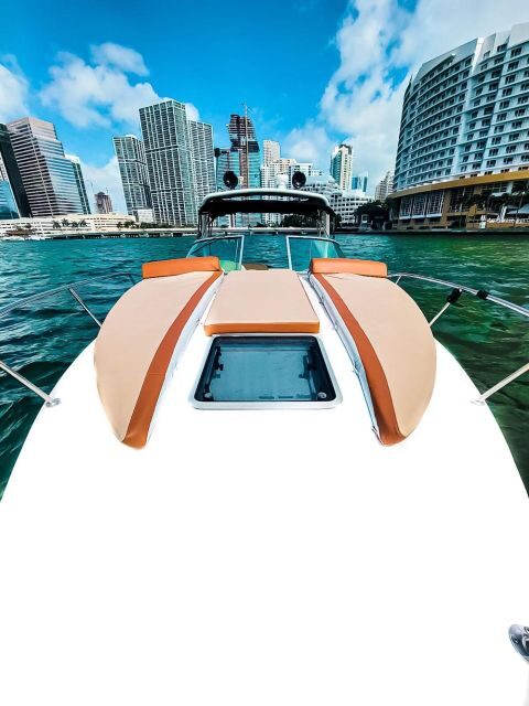 Miami: Private Boat Cruise & Guided Scenic Tour - The Sum Up