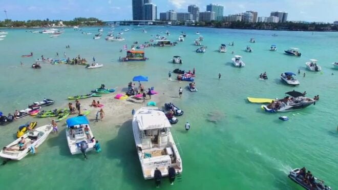 Miami: Private Boat Party at Haulover Sandbar - Full Description
