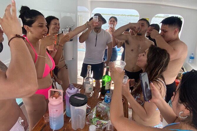 Miami Private Catamaran Boat with Jet Ski, Banana Boat and Drinks - Practical Tips for Booking and Participation