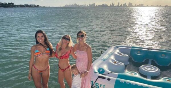 Miami: Private City Cruise of Miami Beach With French Guide - The Sum Up