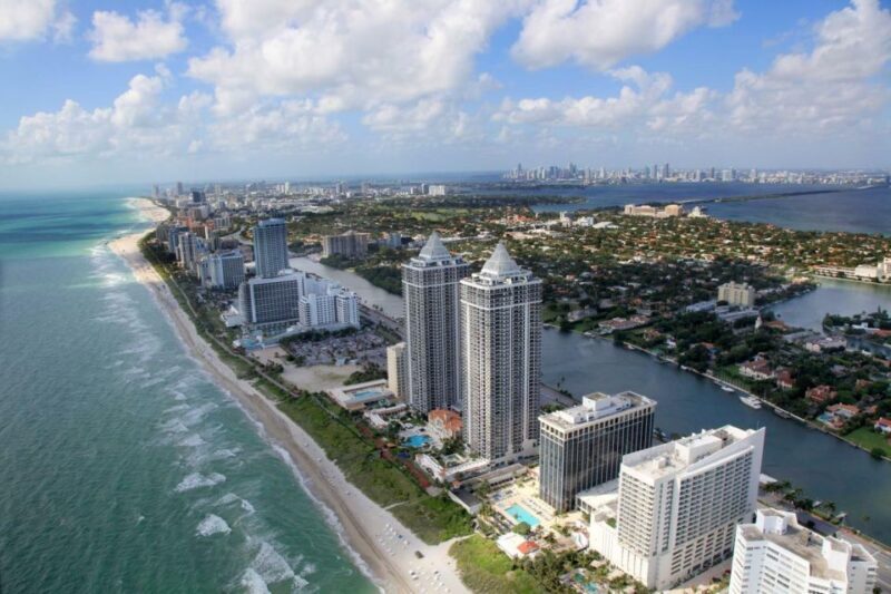 Miami: Private Luxury Airplane Tour with Champagne - A Detailed Look at the Experience