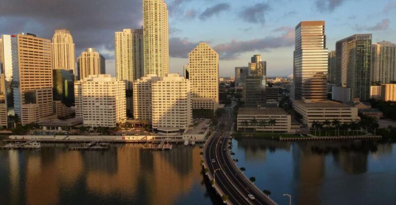 Miami: Private Walking Tour with a Local - Good To Know