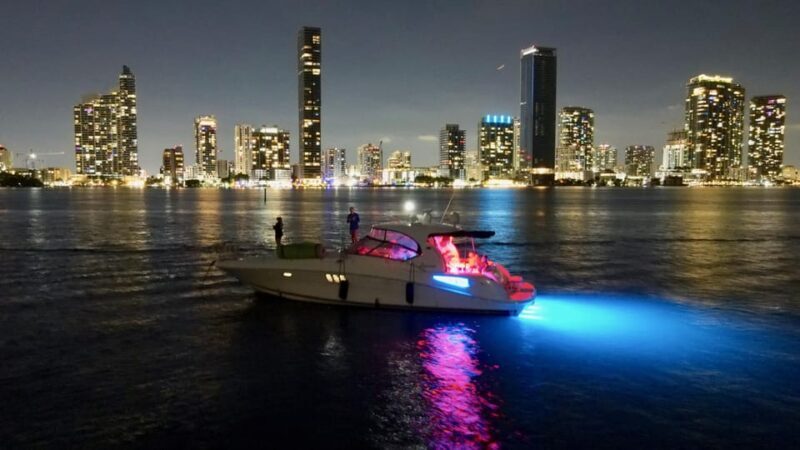 Miami: Private Yacht Charter - FAQs