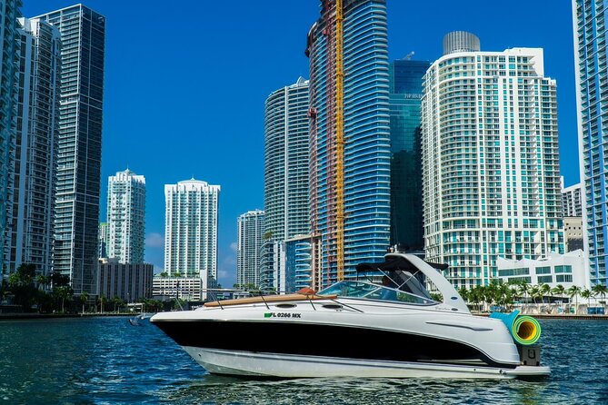 Miami Private Yacht Cruise & Tour With a Captain - Pricing and Booking Details