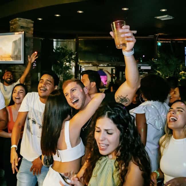 Miami Pub Crawl + Clubbing Experience - Good To Know