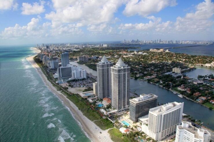 Miami: Romantic Private Airplane Tour With Champagne - Activity Details