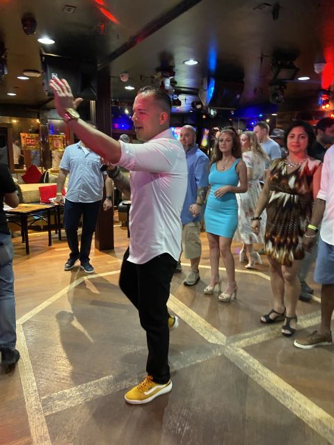 Miami: Sip & Salsa Night at Mango's Miami for Beginners - Event Overview