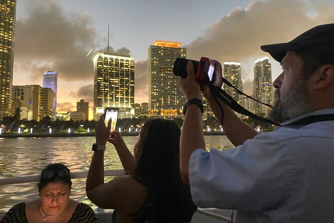 Miami Skyline 90 Min Evening Cruise on Biscayne Bay With Options - Reviews and Testimonials