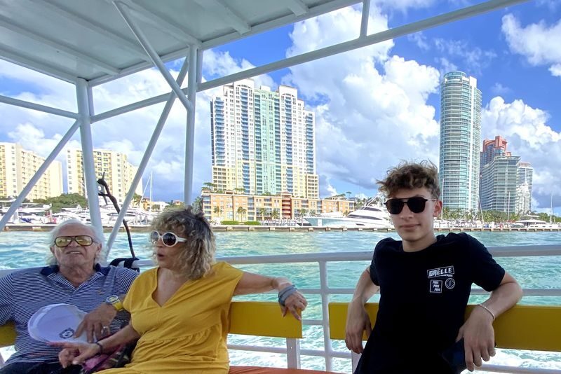 Miami Skyline, Millionaire Homes & Venetian Islands Cruise - How long is the cruise?